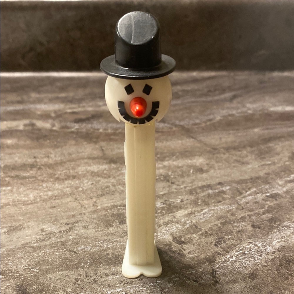 *3 for $10* Snowman Pez Dispenser - White Stem